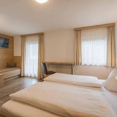 Guest house Bergwelt Neustift im Stubaital