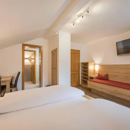 Bergwelt Guest house 3*