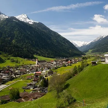 Bergwelt Konukevi 3*